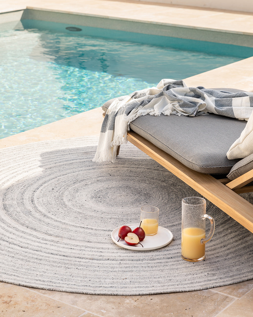 Cheltenham Storm Blue Throw