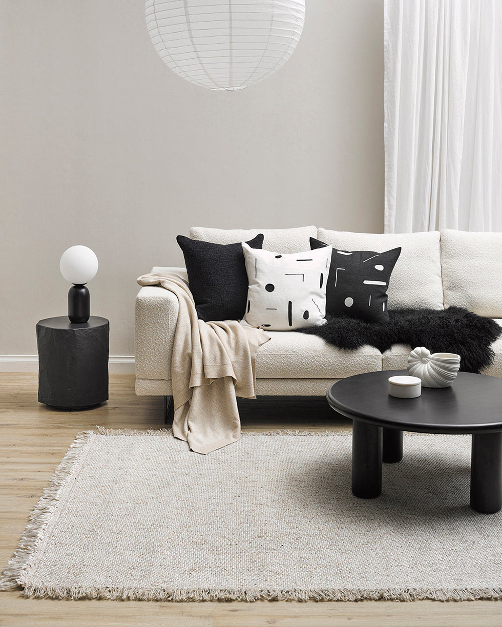 Emile Milk Cushion