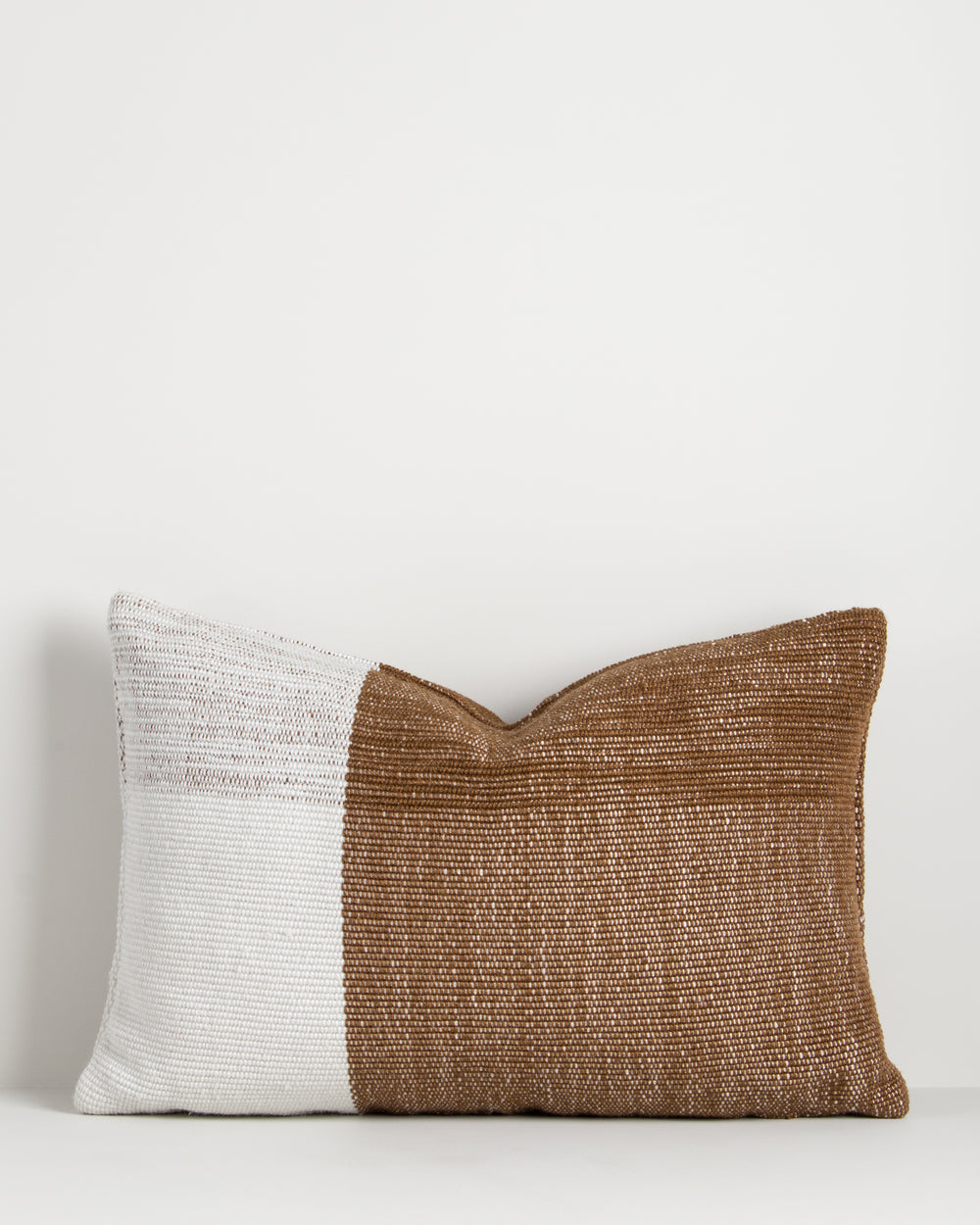 Finn Tobacco Cushion