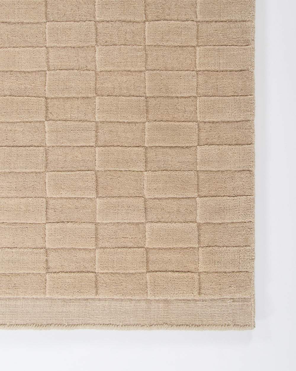 Hugo Almond Sample