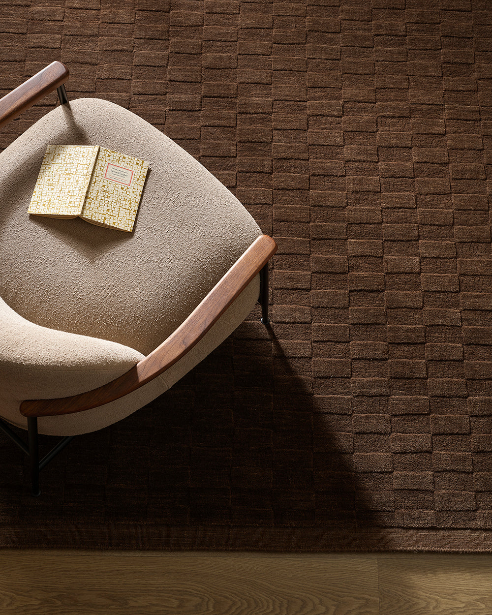 Hugo Espresso Floor Rug