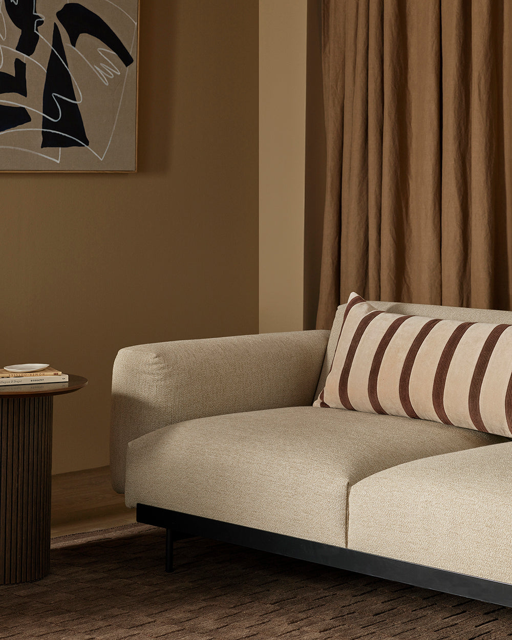 Huxley Natural/Chocolate Cushion