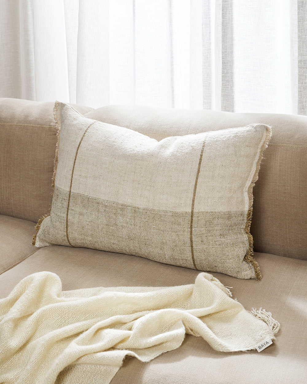 Oliver Sand Cushion