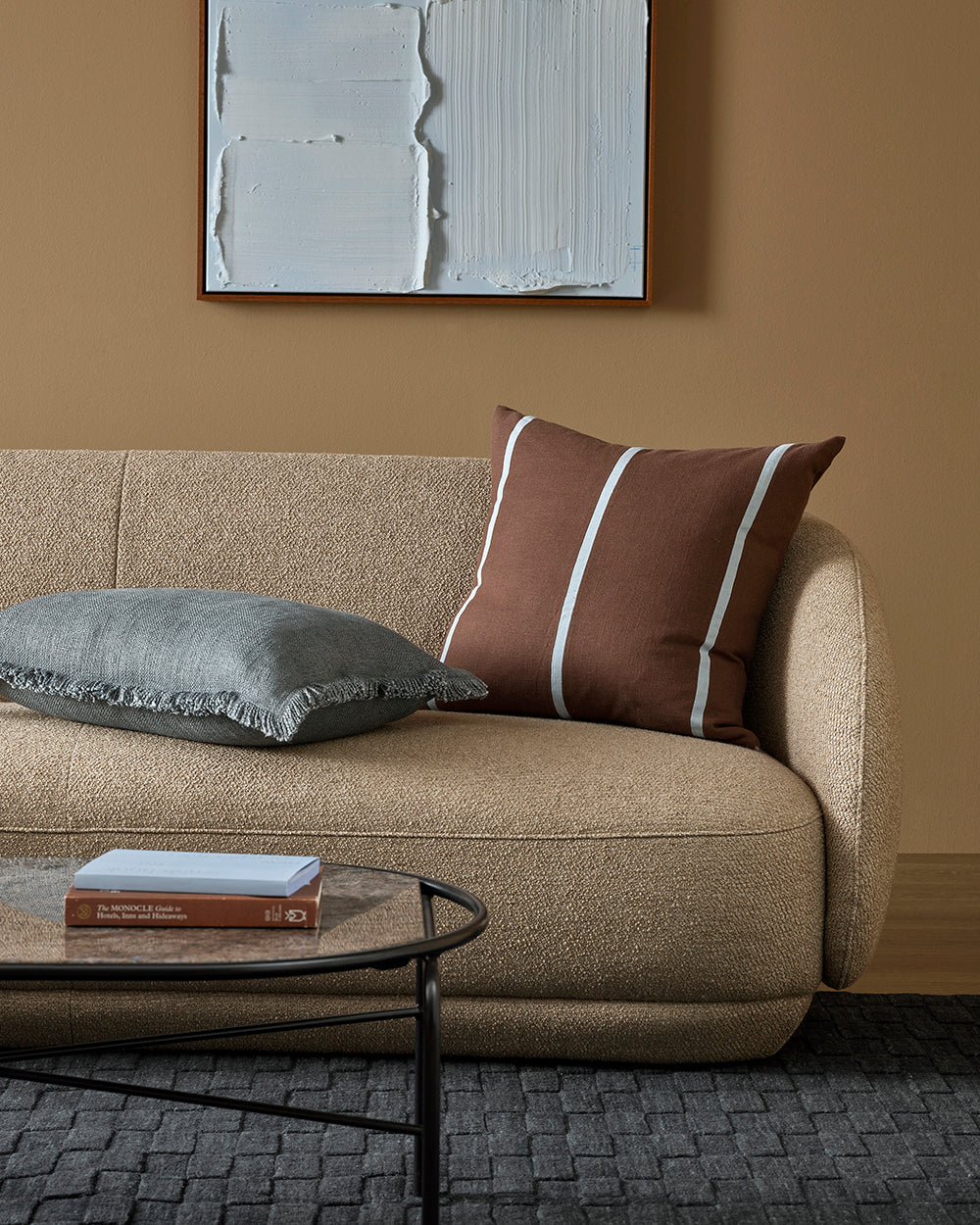 Otis Chocolate/Sky Cushion