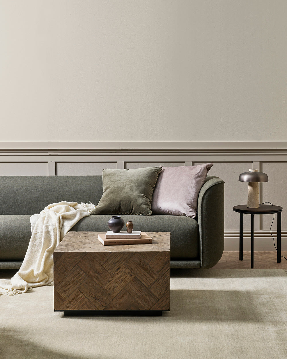 Richmond Ecru Throw