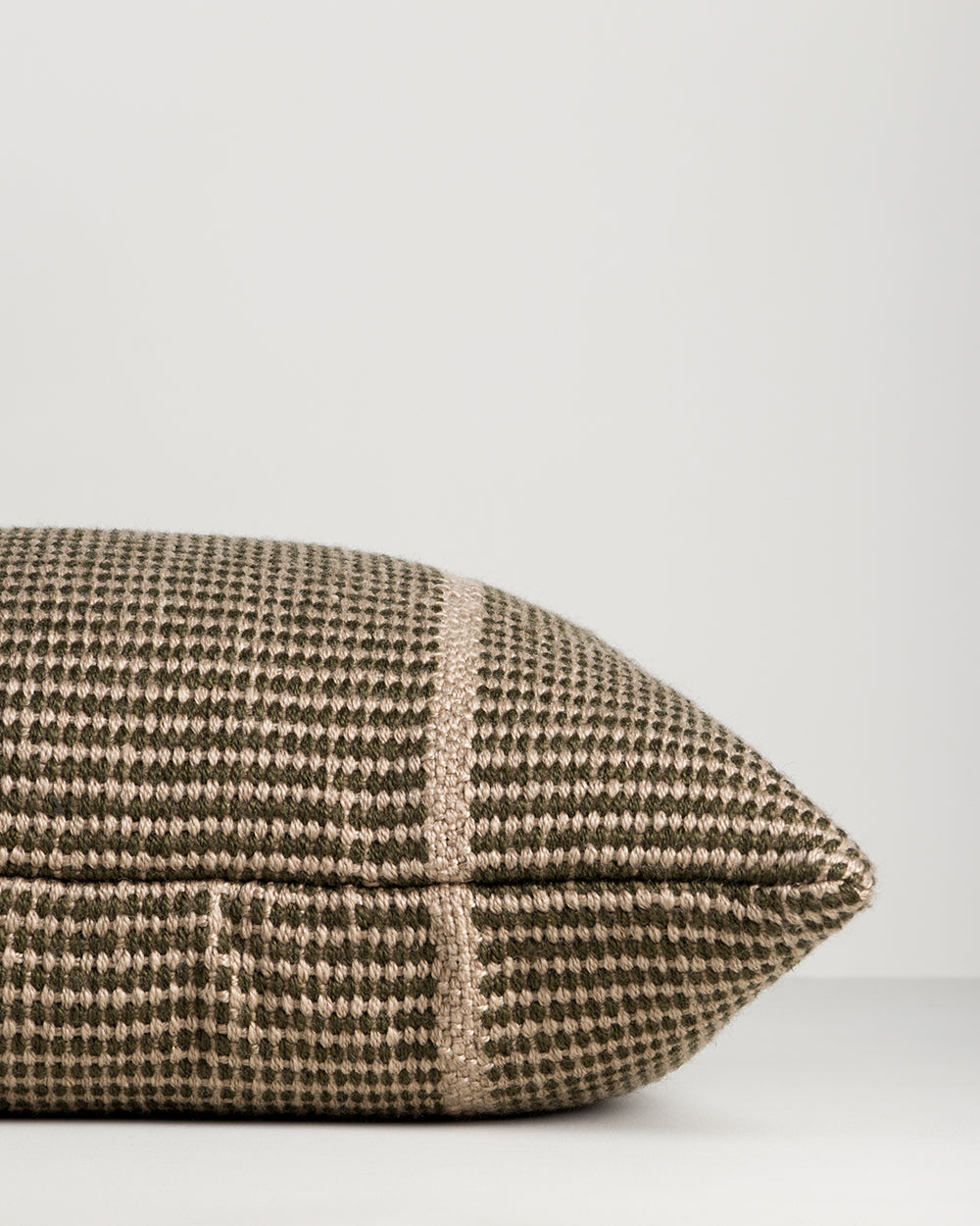 Shore Mangrove Cushion