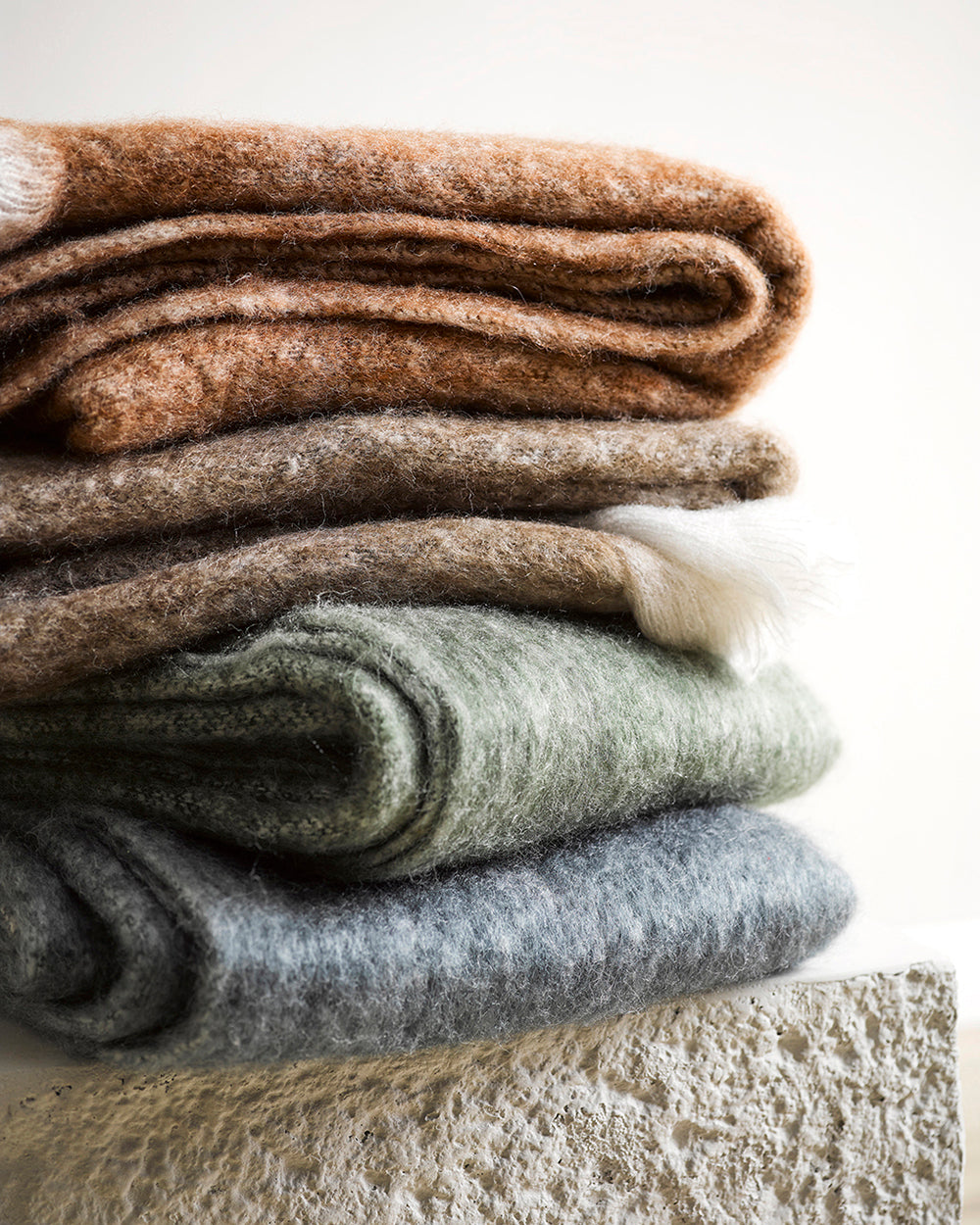 Sorrento Chive Throw