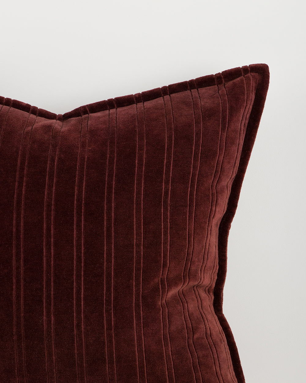 Stria Merlot Cushion