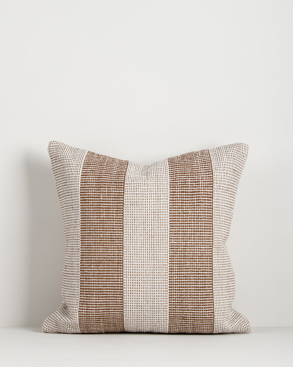 Tide Tobacco Cushion