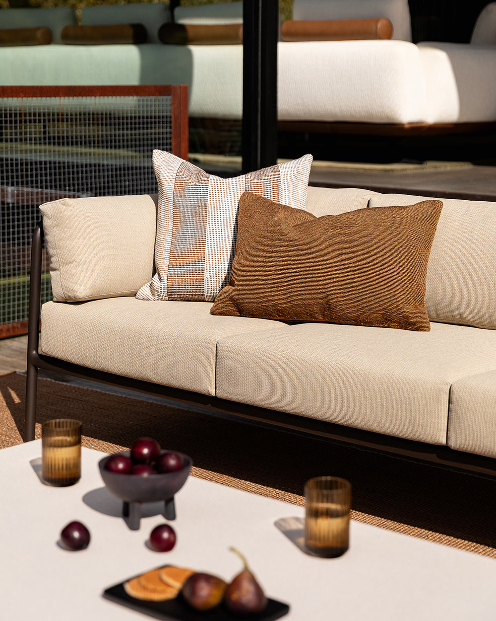 Tide Tobacco Cushion