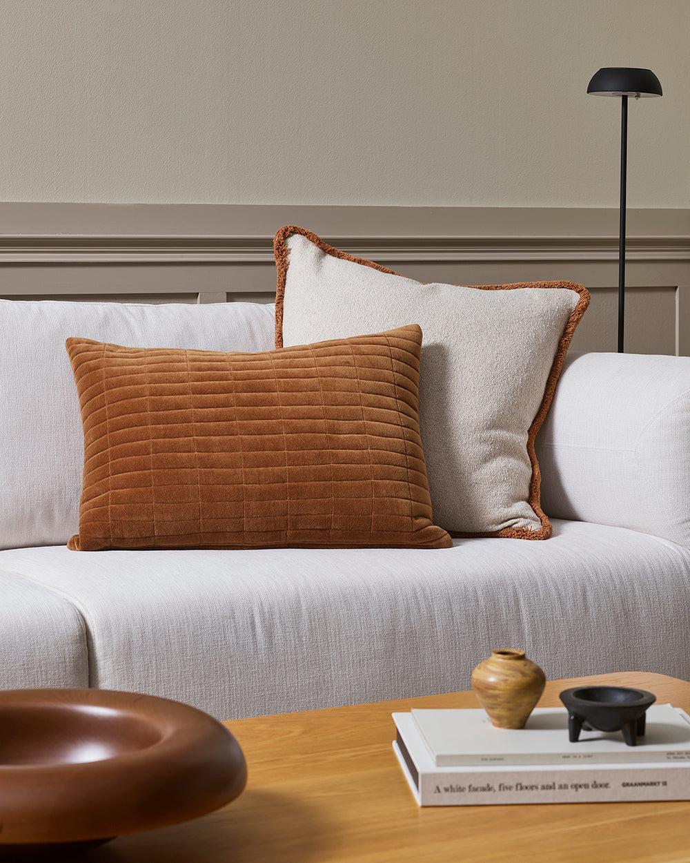 Turner Tobacco Cushion